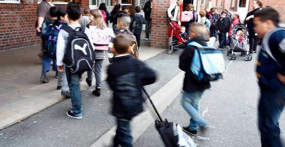 Coût de la rentrée scolaire 2013 : un cartable à 98 euros en primaire