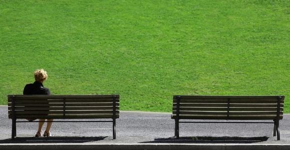 La solitude tue autant que le tabac et l'obésité