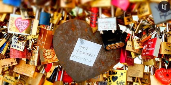 Les "cadenas d'amour" du pont des Arts bientôt interdits ?