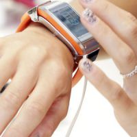 Samsung Galaxy Gear : une montre compatible avec iPhone et Android ?