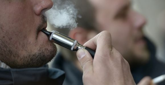 Cigarette électronique : Bruxelles veut la classer dans la catégorie des médicaments