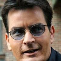 Charlie Sheen: le tribunal lui refuse le droit de garde de ses jumeaux