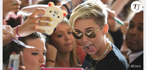 Miley, garde ta langue bien pendue !