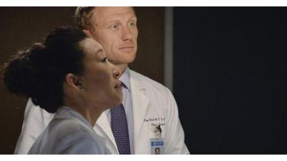 Grey’s Anatomy Saison 10 : photo du couple Owen & Cristina (Spoilers)