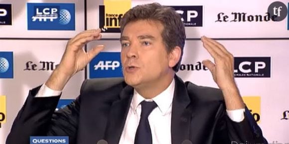 Arnaud Montebourg perd son calme : "Vous avez un problème avec votre cerveau !"