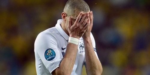 But de Karim Benzema pendant le match France vs Australie - TF1 Replay
