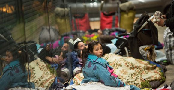 Un village de Roms en prévision dans le XVIe arrondissement de Paris