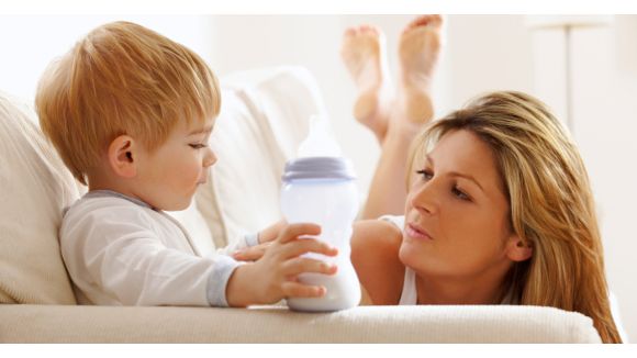 Dès 18 mois, les enfants savent quand leurs parents mentent 