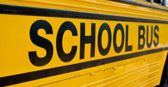 Sa mère biologique était la chauffeuse du bus scolaire