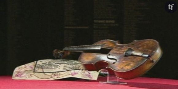 Titanic : son violon vendu 900.000 livres aux enchères