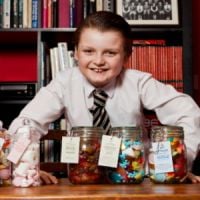 Henry Patterson, 9 ans, est le plus jeune boss du monde