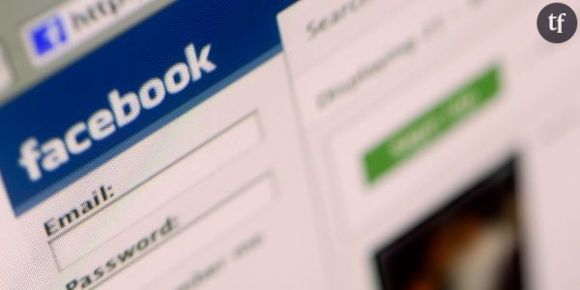 Inde : interdite de Facebook, elle se suicide