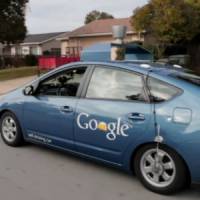 Google Car : la voiture automatique conduit mieux que des pilotes pro 