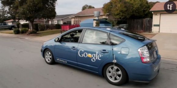 Google Car : la voiture automatique conduit mieux que des pilotes pro