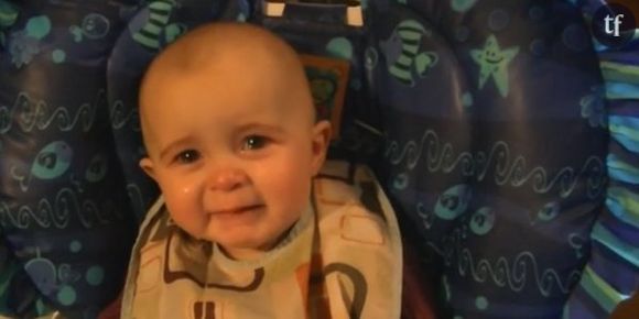 Elle fait pleurer son bébé en chantant, buzz immédiat – vidéo