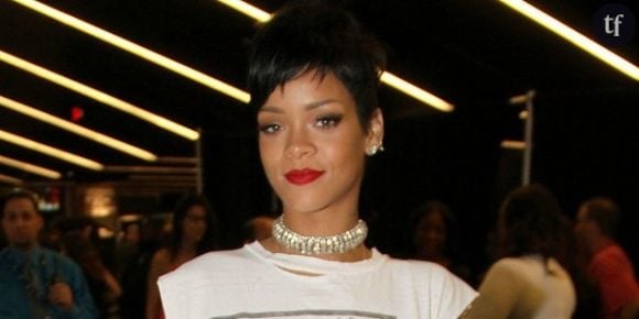 Rihanna se soûle pendant que Chris Brown entre en rehab