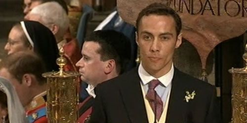 William déjà au travail alors que le frère de Kate, James,  fait le buzz sur Internet...