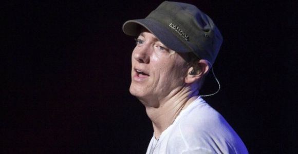 Eminem et Rihanna en tête du classement iTunes 