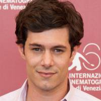 New Girl : Adam Brody rejoint le casting de la saison 3