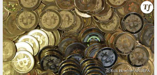 Bitcoin : Comment fonctionne la monnaie virtuelle et pourquoi  sa valeur s'envole-t-elle ? 
