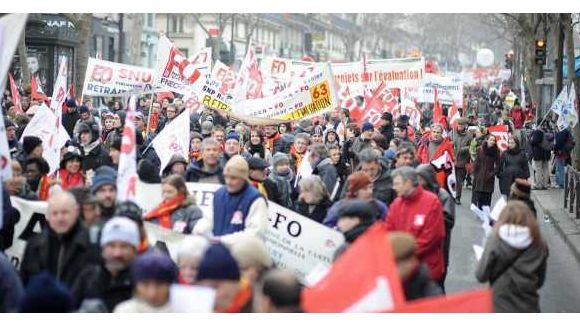 Éducation nationale : pourquoi le Snuipp appelle les profs à la grève le 5 décembre ? 