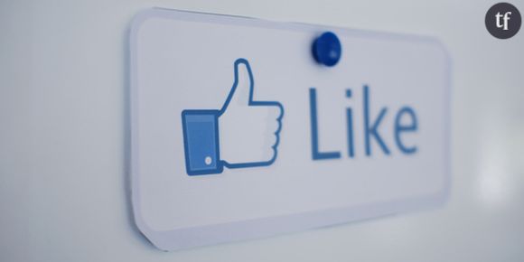 Facebook : le nouveau bouton "compassion", on aime ou pas ?