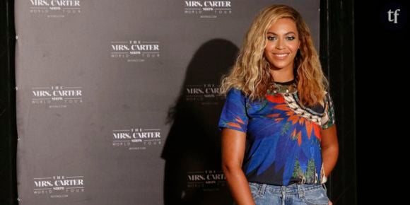 Beyoncé dévoile son album surprise sur iTunes - vidéo