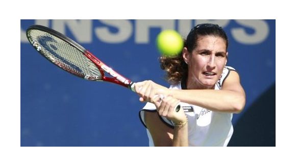 Virginie Razzano : malgré le décès de son fiancé, elle jouera à Roland-Garros