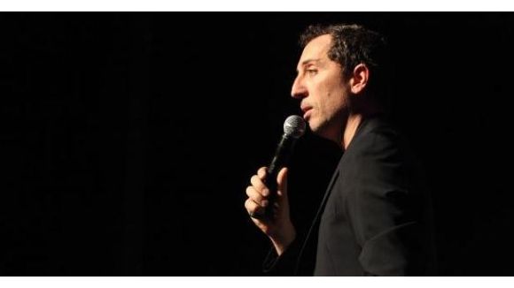 Gad Elmaleh, "Papa est en haut" : revoir les meilleurs sketches