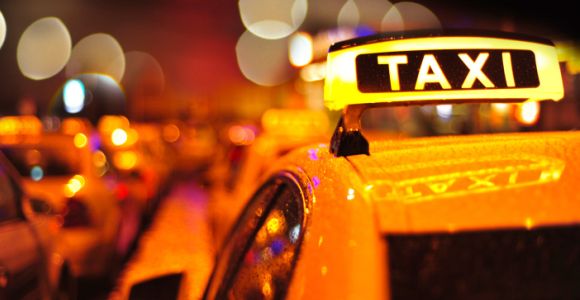 Nouvel An 2014 : où trouver un taxi pas cher le soir du réveillon ?