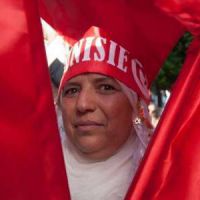 La Tunisie, 1er pays arabe à inscrire l'égalité hommes-femmes dans sa Constitution 