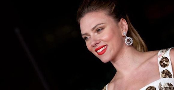 Scarlett Johansson n'est pas du tout fan des Français - vidéo