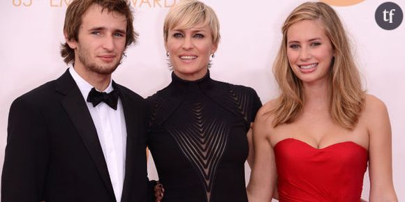 Dylan Penn en couple avec Steven R. McQueen de 'Vampire Diaries'