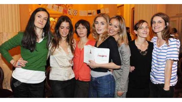 Qui est Emmanuelle Hauck, l'actrice qui prête son appartement à Julie Gayet ?