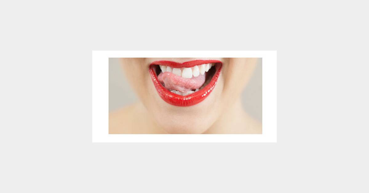 Blanchiment des dents : 6 astuces pour des dents plus blanches sans  produits chimiques - Terrafemina