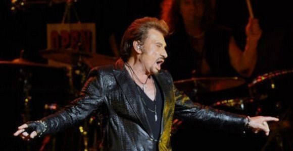 Johnny Hallyday : "Les journalistes sont des imbéciles, je suis résident fiscal US" 