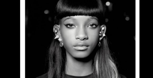 Willow Smith prend la pose pour Karl Lagerfeld