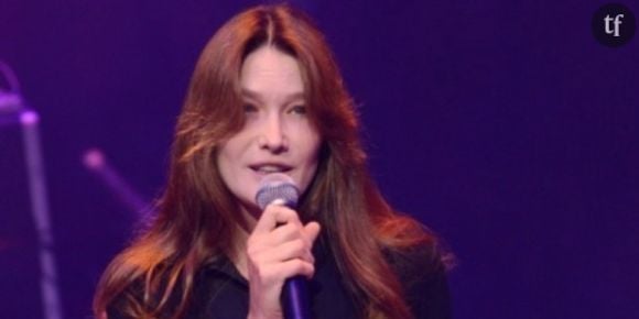 Gayet-Hollande : Carla Bruni regrette l’acharnement médiatique