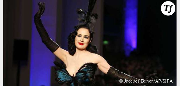 Fashion Week 2014 : Dita Von Teese a défilé pour le couturier Jean-Paul Gautier