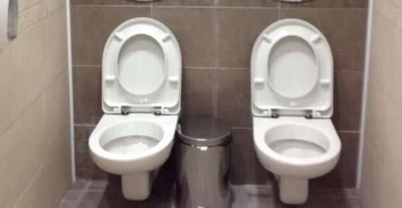 Jo Sotchi 2014 : des toilettes doubles qui font le buzz