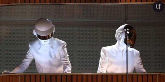 Daft Punk sans casque dans le public des Grammy ? La fausse rumeur...