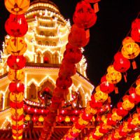 Nouvel An chinois : enveloppes rouges, repas, dragon... toutes les traditions et leur signification