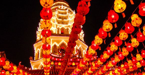 Nouvel An chinois : enveloppes rouges, repas, dragon... toutes les traditions et leur signification