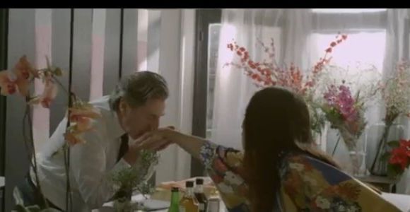 Arigatô : Daniel Auteuil dans le clip de Pascal Obispo - vidéo