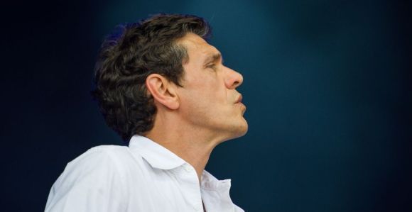 Marc Lavoine préface le livre Loin des yeux de ma mère