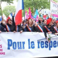 Manif pour tous: à Paris, ils étaient entre 80.000 et 500.000