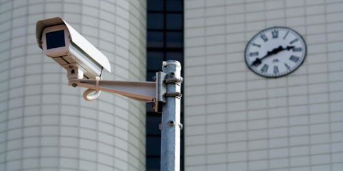 La Cnil interdit la vidéosurveillance des établissements scolaires
