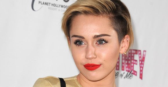 Miley Cyrus donne son avis sur les films pornos 