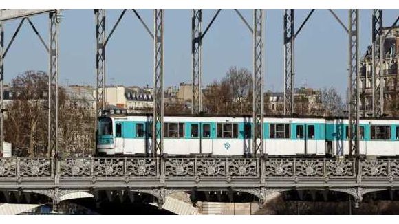 Le métro parisien aura sa ligne 15, le Grand Paris Express