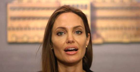 Angelina Jolie s'engage contre le viol en temps de guerre